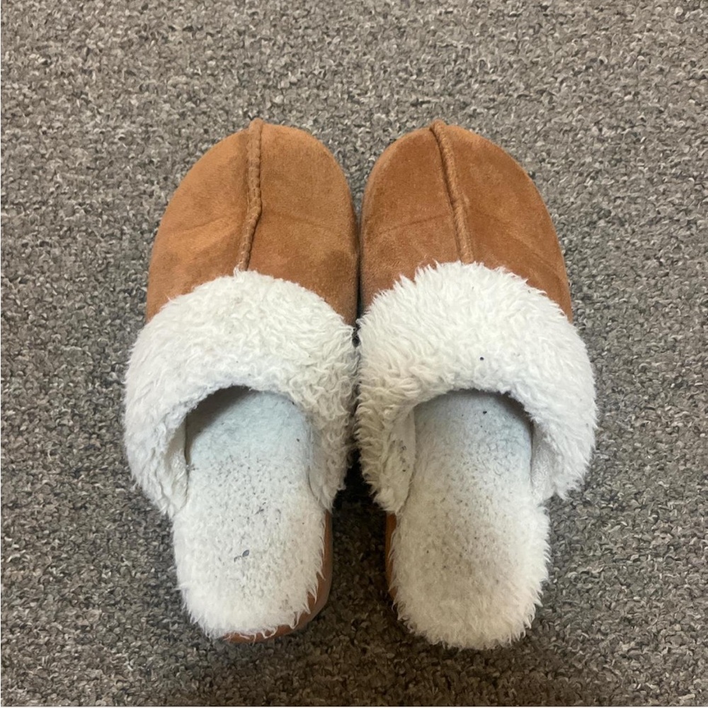 8.5 women’s Amazon slippers